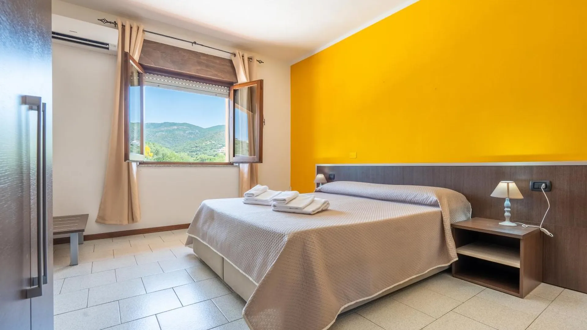 Hotel Marina Badesi